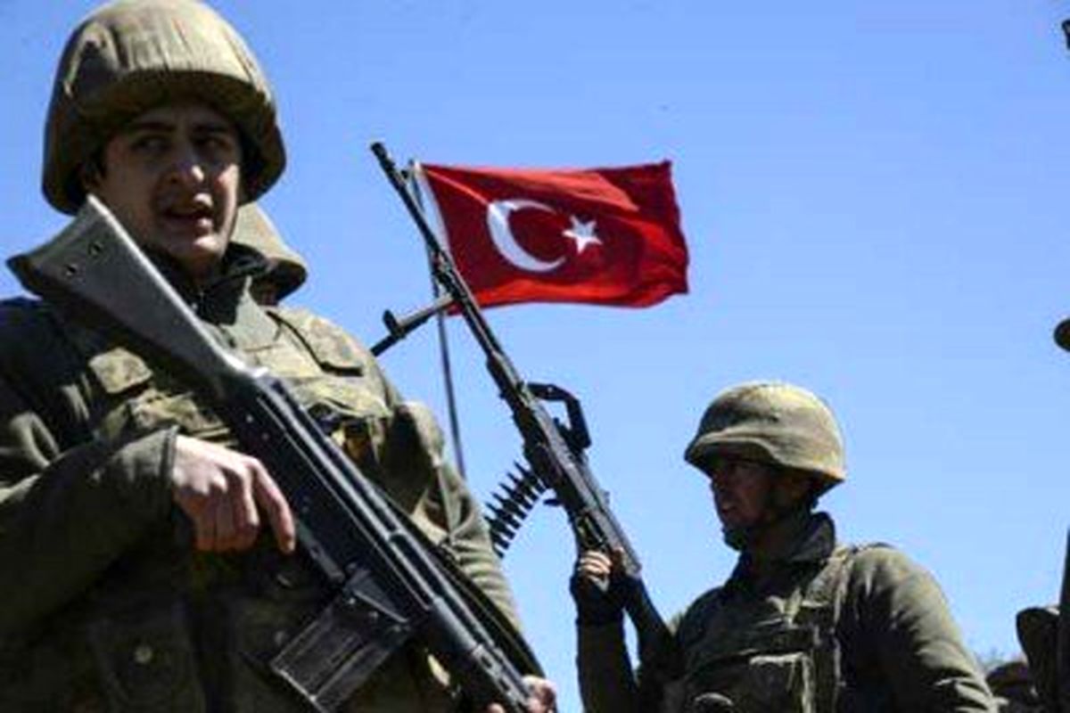 کشته شدن هشت نفر در درگیری مرزی نیروهای ترکیه و پ.ک.ک