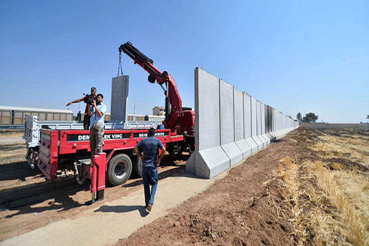 واکنش سرلشکر باقری به دیوارکشی ترکیه در مرزهای مشترک با ایران