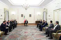 همکاری ایران و روسیه پایان دوران یکجانبه‌گرایی را نشان می‌دهد