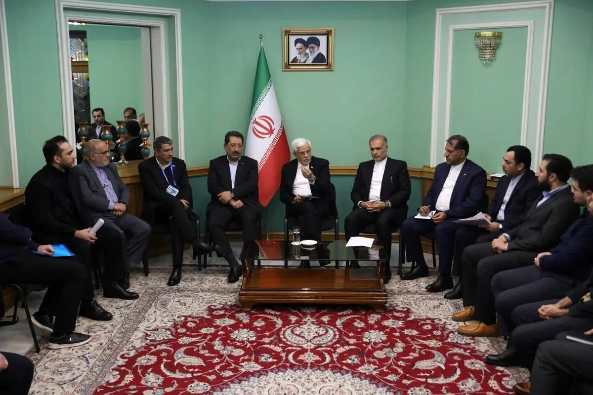 دیدار معاون اول رئیس‌جمهور با نمایندگان دانشجویان ایرانی دانشگاه‌های روسیه