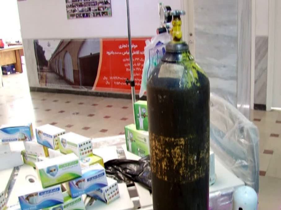 اهدای 50 دستگاه کپسول اکسیژن به مراکز درمانی در اصفهان 