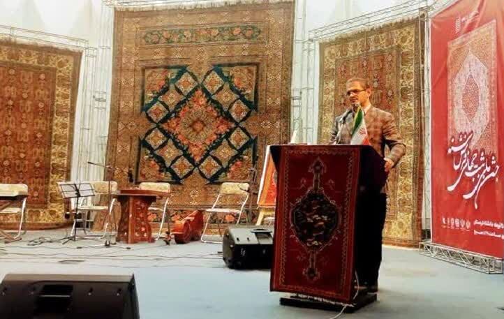 هنر فرش دستباف از مهمترین مزیت های صنعتی کردستان است