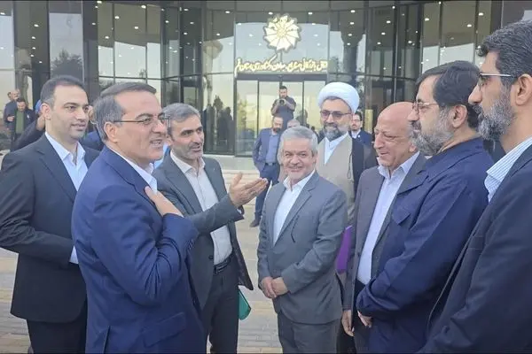 رئیس سازمان اداری و استخدامی عازم قم شد