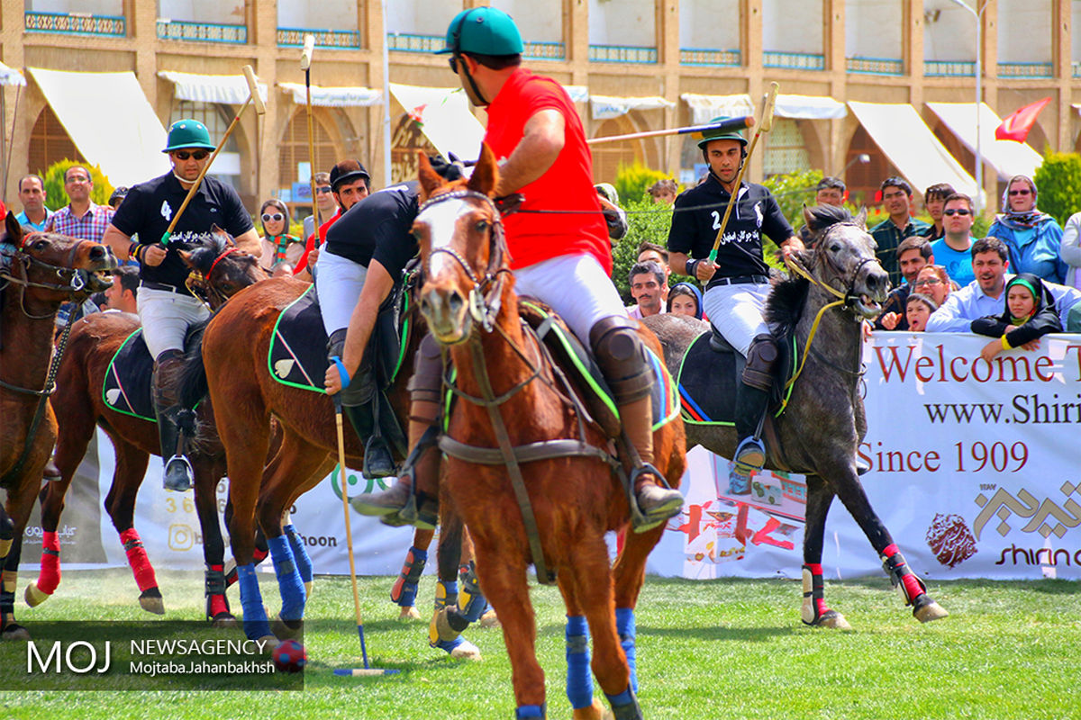 خمینی شهر هشتمین شهرستان در پرداختن به رشته ورزشی چوگان است