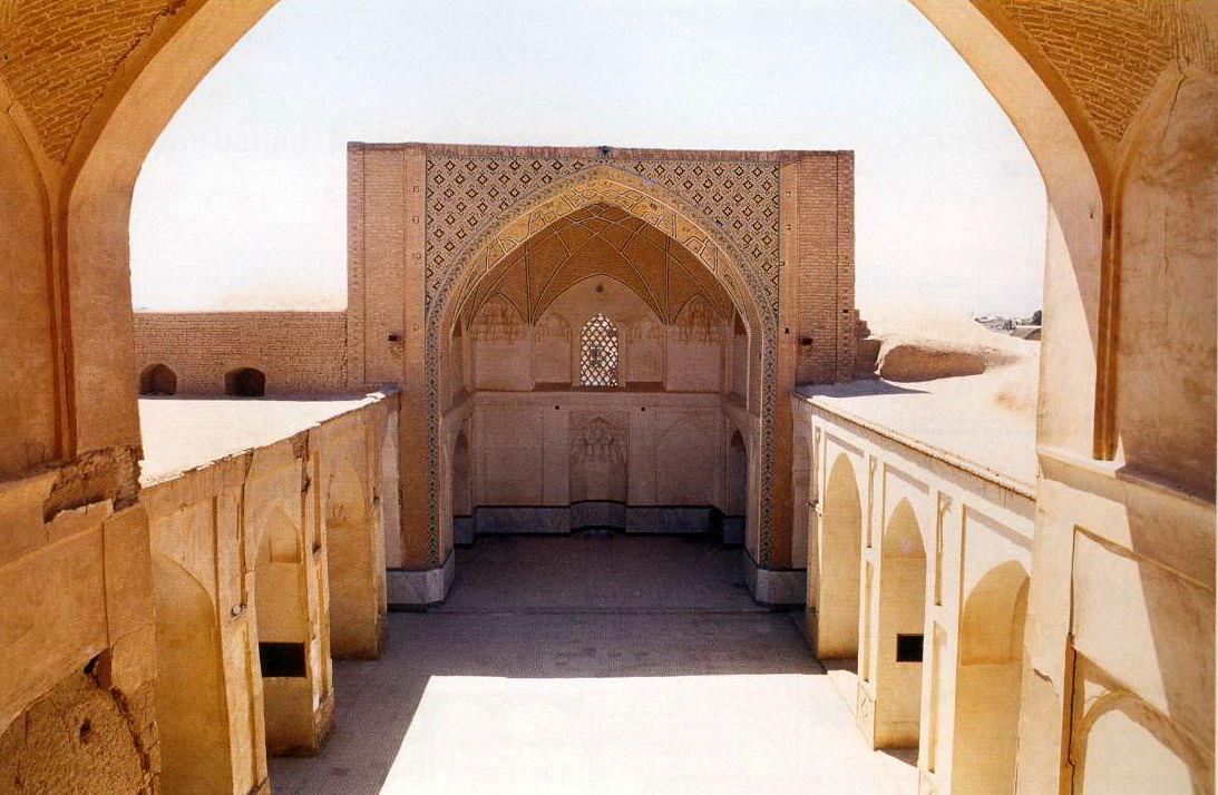 اتمام مرمت مسجد تاریخی نوش آباد