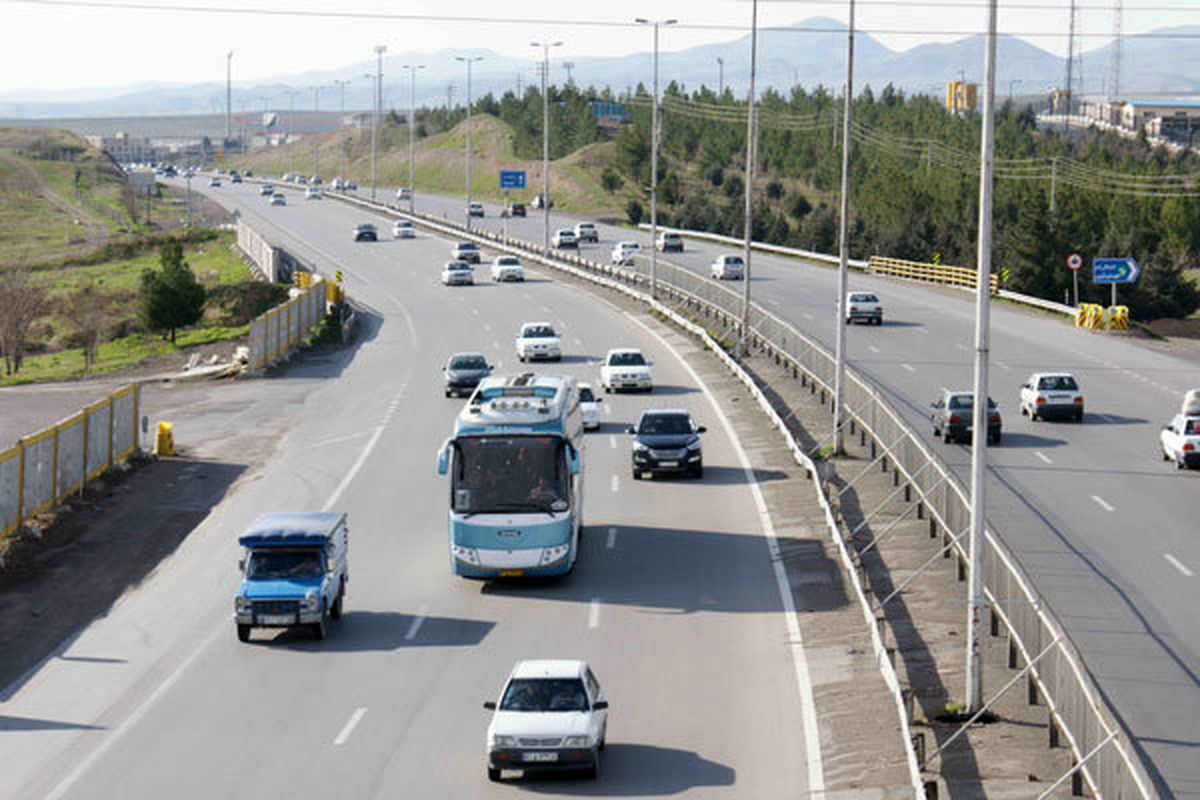 ثبت بیش از ۳۰ میلیون تردد در جاده های استان فارس 