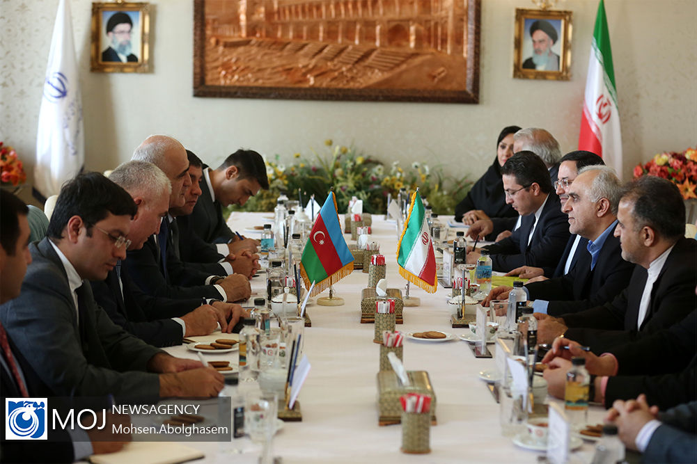 دیدار وزیر اقتصاد و صنعت آذربایجان با وزیر اقتصاد ایران
