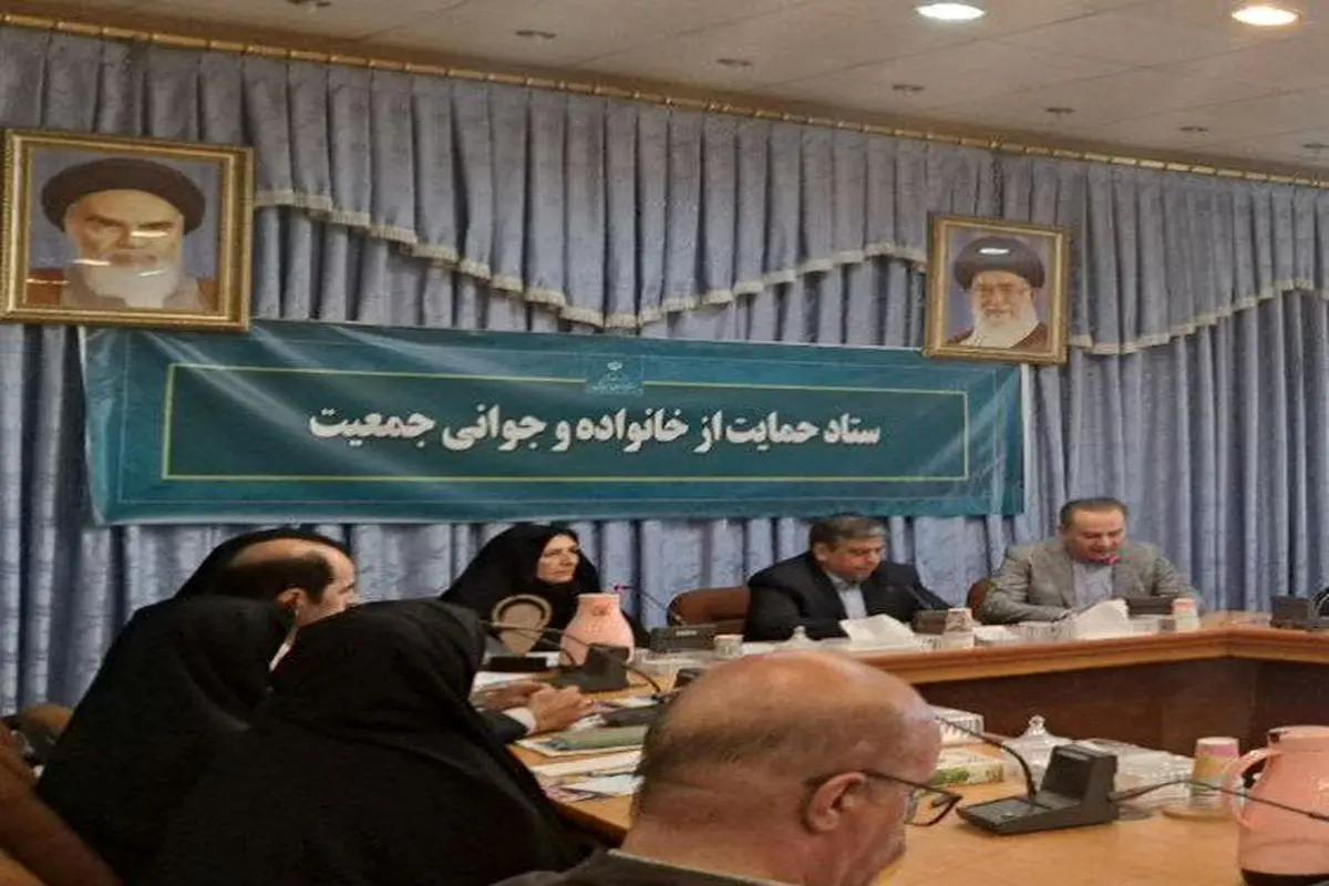 لزوم اجرای مشوقهای واقعی برای فرزندآوری