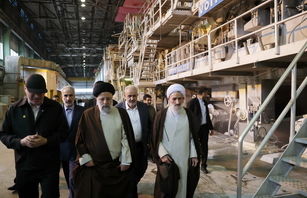 رئیس جمهور از شرکت صنایع چوب و کاغذ مازندران بازدید کرد