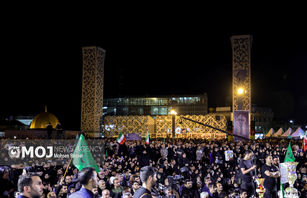 آئین شام غریبان شهدای خدمت در میدان امام حسین(ع) برگزار شد
