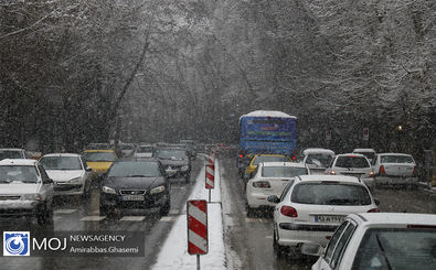بارش برف و باران در برخی از محورهای استان مازندران