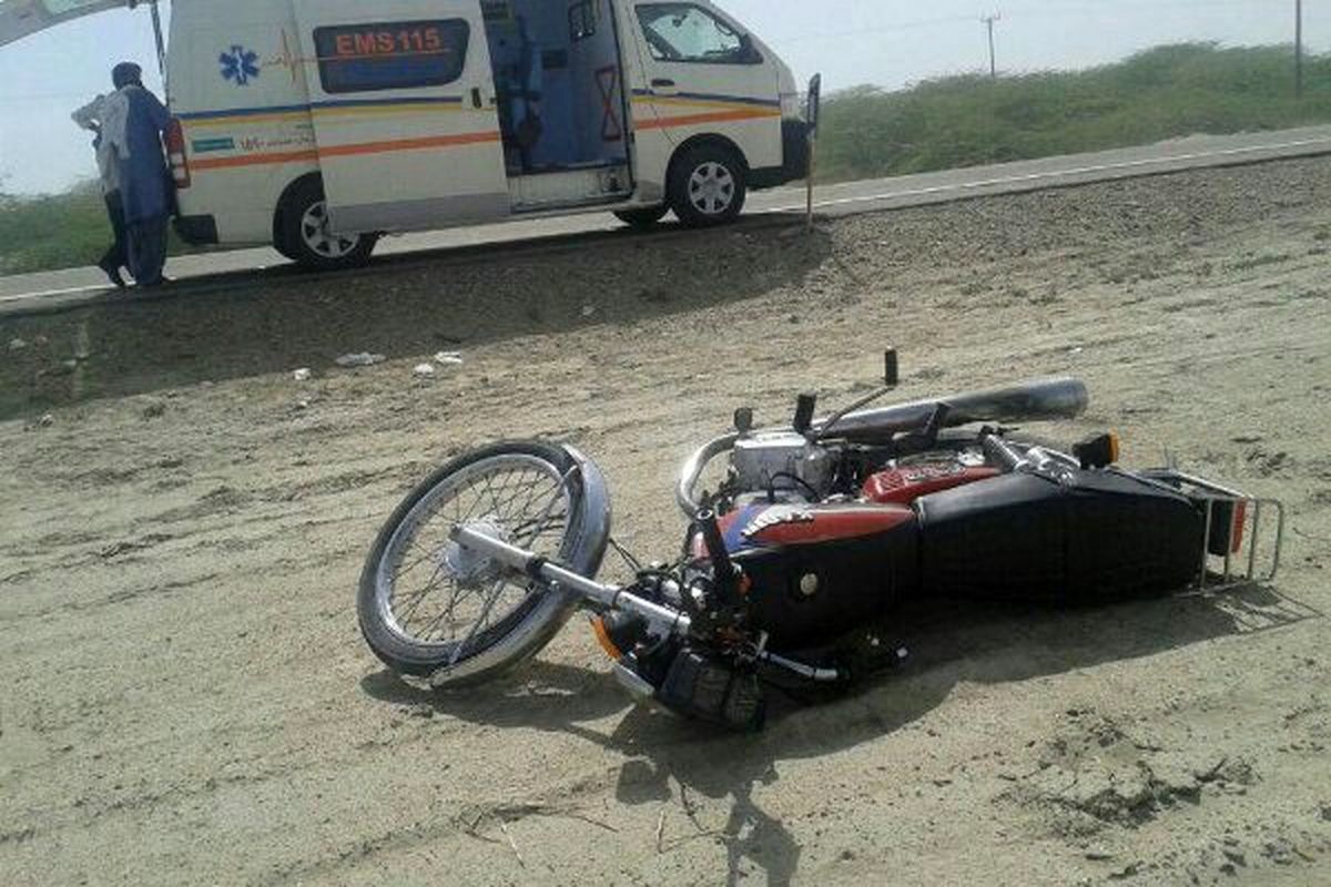 واژگونی مرگبار یک موتورسیکلت سوار در اصفهان 