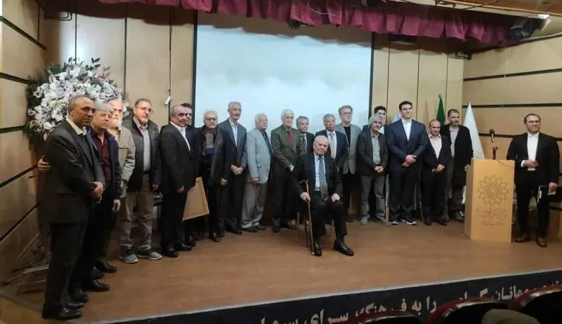 تجلیل از ۷۰ سال فعالیت هنری زادخیل، استاد بزرگ سازسازی ایران