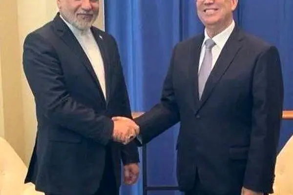 ایران و کوبا بر گسترش روابط اقتصادی، علمی و بهداشتی تأکید کردند