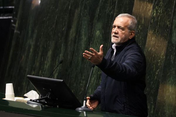 بحران آب شوخی‌بردار نیست/توسعه جمعیتی تهران باید متوقف شود