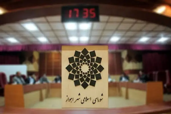 ادعای غیربومی بودن ۹۰ درصد پیمانکاران شهرداری صحت ندارد