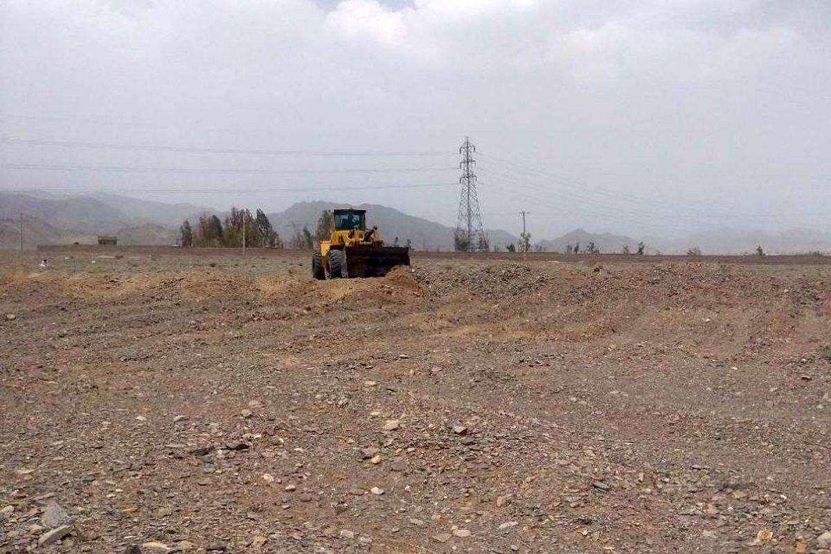 رفع تصرف فوری ۲۱۰ هزار متر مربع از اراضی دولتی شهرستان زاهدان
