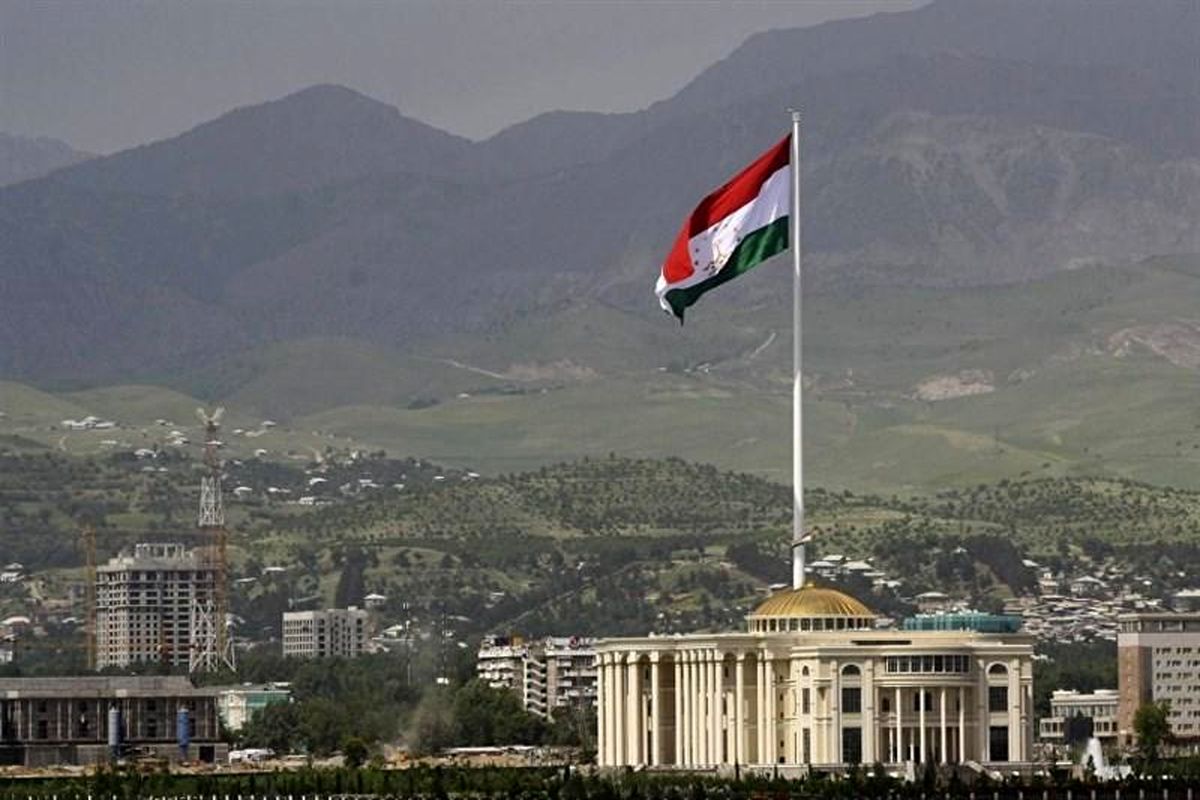 بازداشت یک گروه 12 نفره  وابسته به داعش در تاجیکستان