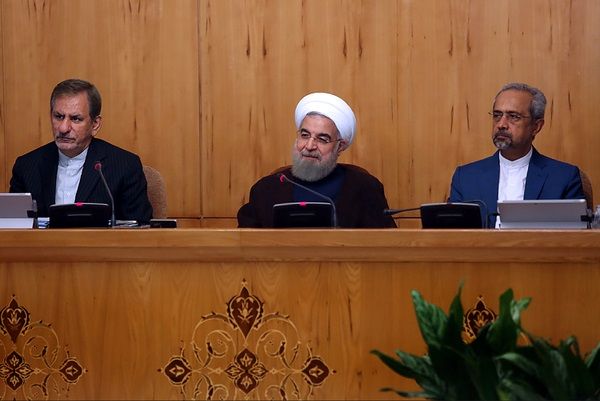 لغو تسری مصوبه همسان‌سازی حقوق مدیران بانک‌های دولتی به بیمه ایران