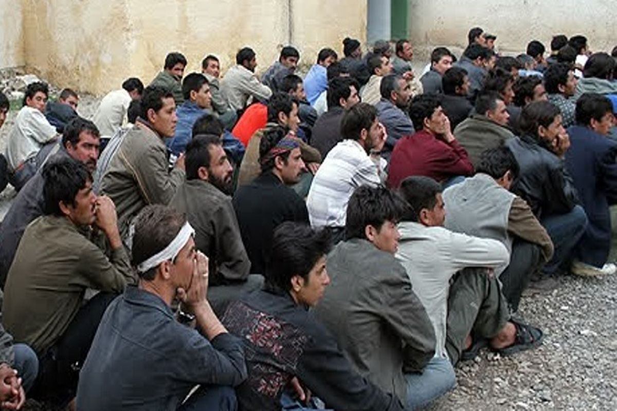 محل اختفای تعدادی تبعه غیر مجاز در حاشیه شهر یزد شناسایی شد