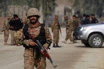 ارتش پاکستان مناطق پناهجویان وزیرستانی افغانستان زیر بار آتش راکت‌ بردند