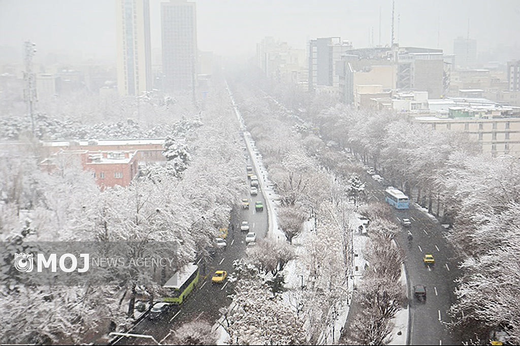 تهران از امروز تا یکشنبه سرد  و یخبندان می شود