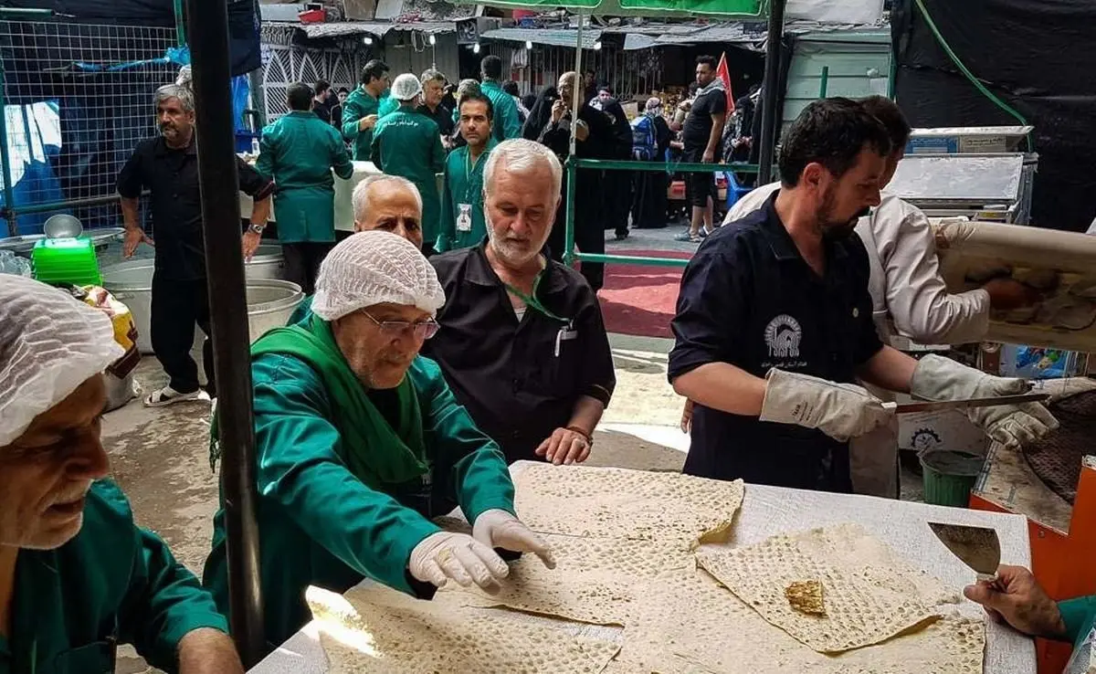 ۱۷۰ موکب در اطراف حرم امام رضا(ع) آماده خدمت به زائران دهه آخر صفر