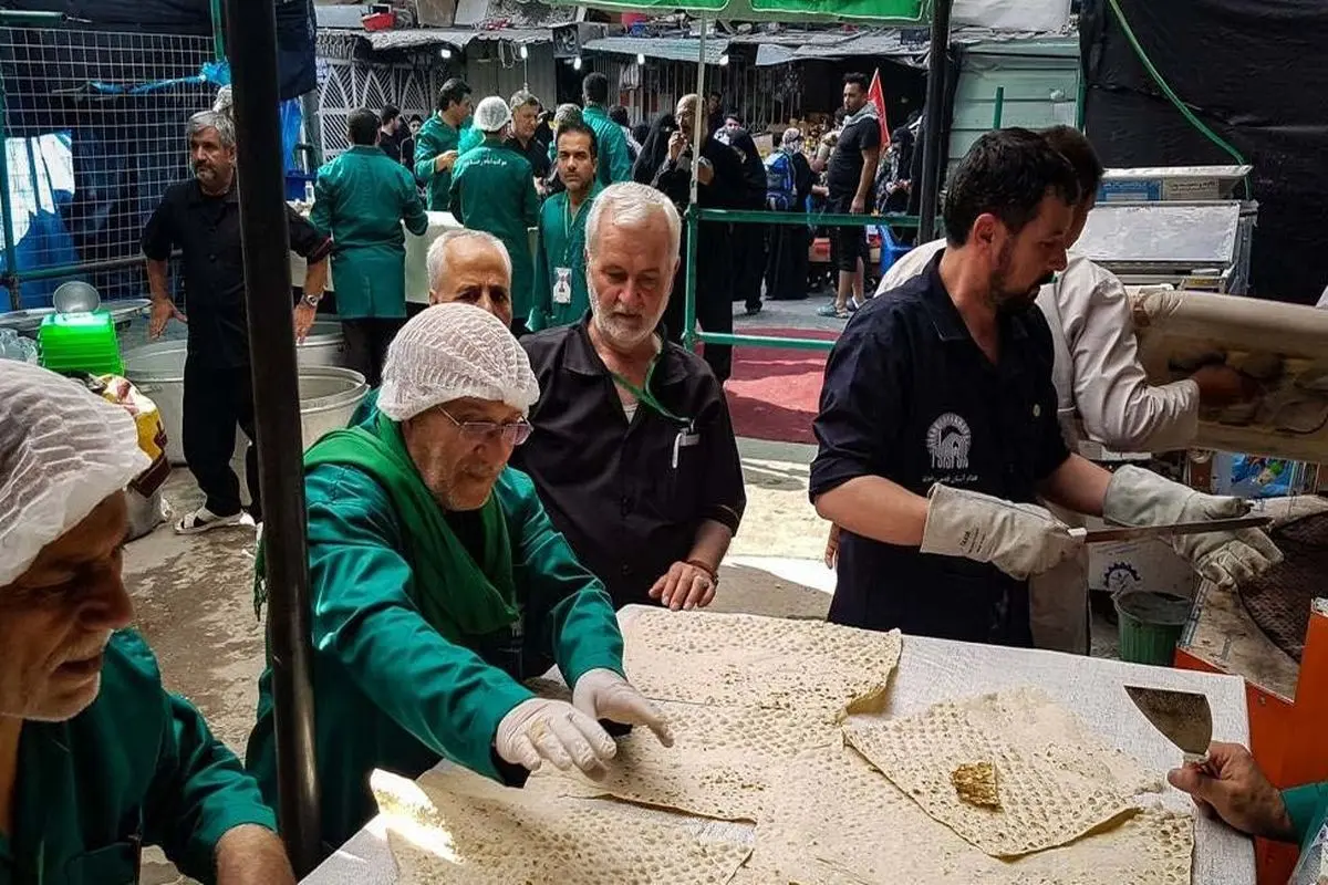 ۱۷۰ موکب در اطراف حرم امام رضا(ع) آماده خدمت به زائران دهه آخر صفر