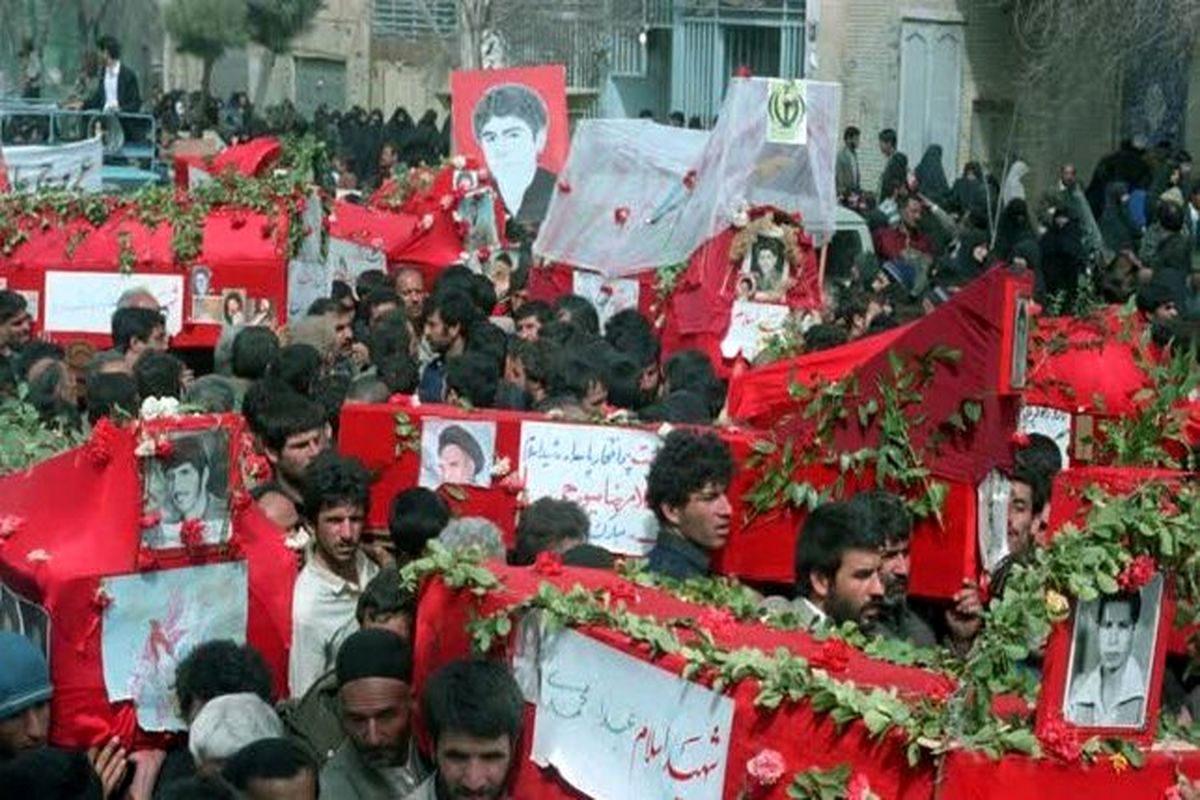 25 آبان، نماد مقاومت مردم اصفهان برای دفاع از امنیت