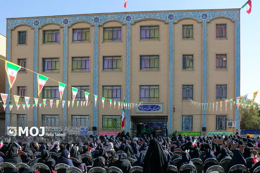 ساخت ۷۲۵ پروژه آموزشی در خراسان رضوی