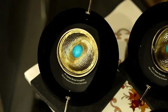 مهلت نامزدی مدال دانشمند جوان ۲۰۲۶ تا ۳۰ دی ماه است