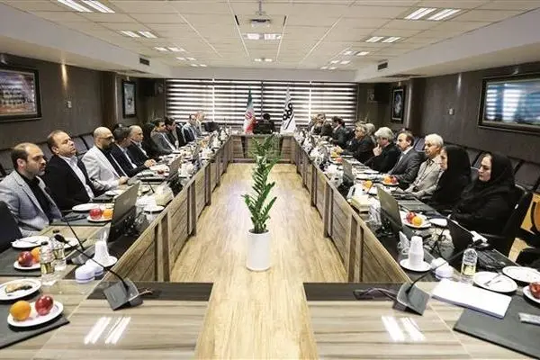 لزوم کاهش ۱۰ تا ۱۵ درصدی مصرف برق در گروه فولاد مبارکه با محوریت تحول دیجیتال