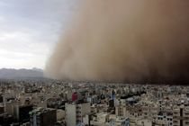 مردم ریزگردها را جدی بگیرند