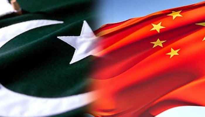 چین دو میلیارد دلار به پاکستان کمک می کند
