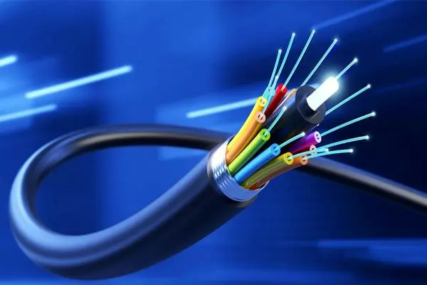 مخابرات پروژه مهاجرت از مس به فیبرنوری را در سراسر کشور کلید زد