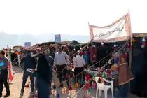 جشنواره بزرگ بومی، محلی و همبستگی اقوام در شهرستان خرامه برگزار شد