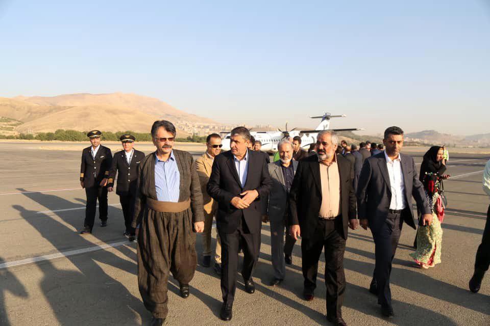 وزیر راه وشهرسازی وارد کردستان شد