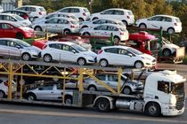 وزارت صنعت اطلاعاتی درباره تخلف واردات خودرو به انجمن ارائه نکرده است/رد تحریم واردات سی کی دی خودرو