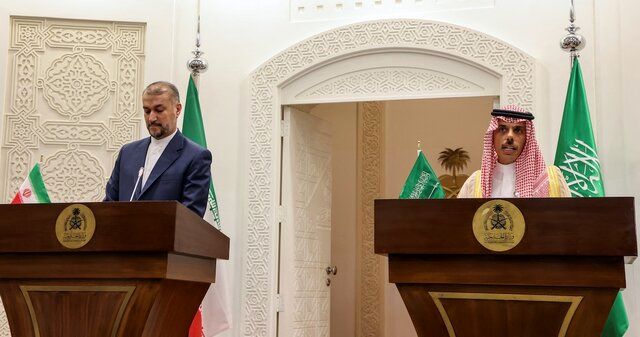 گرمای روابط ایران و عربستان با سفر وزیر خارجه ایران بیشتر می‌شود
