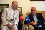 رئیس بنیاد شهید و امور ایثارگران با آزاده سیدمحسن یحیوی دیدار کرد
