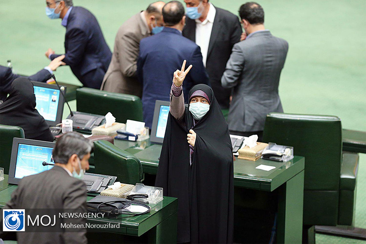 پیرهادی، موسوی و سلیمی به عنوان ناظران هیأت رئیسه مجلس یازدهم در سال دوم انتخاب شدند