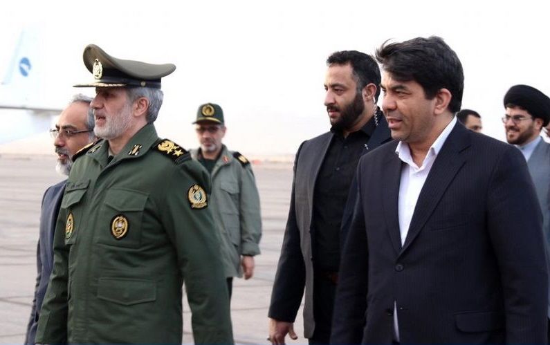 وزیر دفاع و پشتیبانی نیروهای مسلح به استان یزد سفر کرد