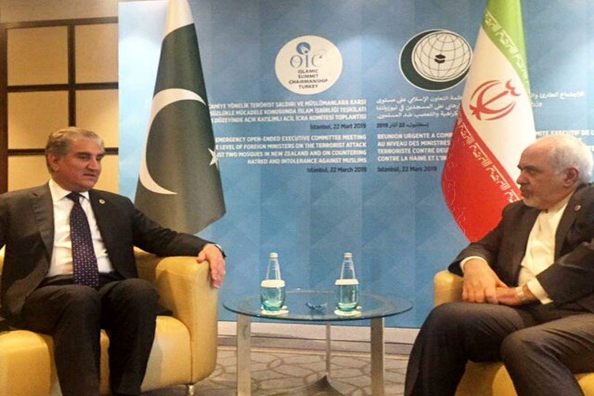وزیران امورخارجه ایران و پاکستان دیدار کردند