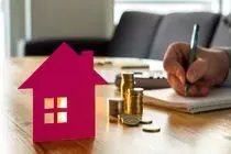 روند پایش و اعمال مالیات از خانه‌های خالی بسیار کند است/کمبود نیروی انسانی در اجرای قانون ثبت رسمی معاملات غیرمنقول