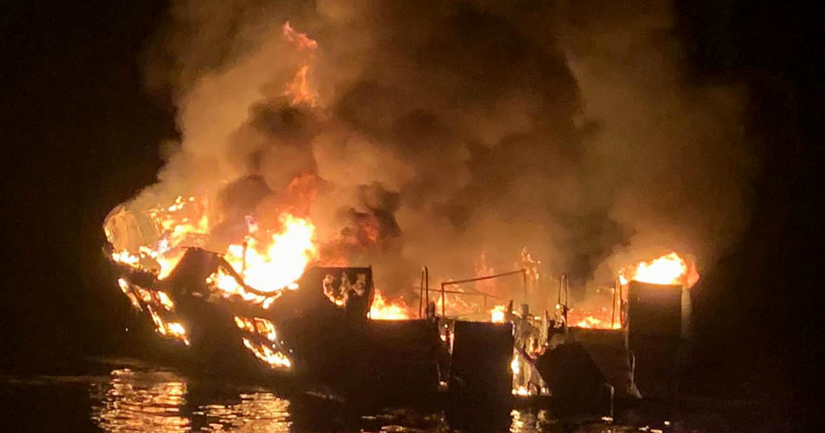 آتش سوزی در یک کشتی در کالیفرنیای آمریکا، 25 کشته برجا گذاشت