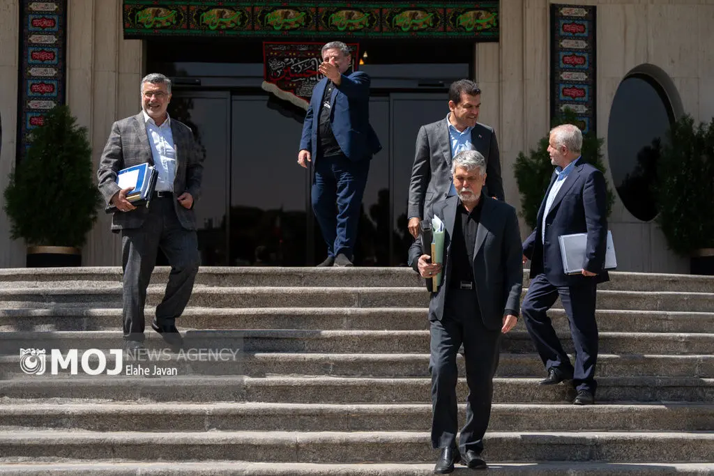 حاشیه جلسه هیأت دولت _ ۲۹ مرداد ۱۴۰۴