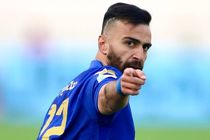 ارسلان مطهری در باشگاه استقلال حاضر شد