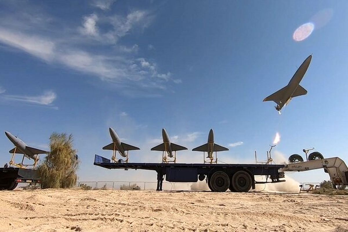 بیش از یکصد فروند پهپاد ایرانی به سمت اسرائیل به پرواز در آمده است