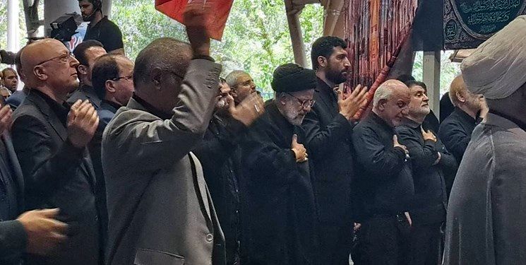 حضور رئیس جمهور در اجتماع عزاداران حسینی در مصلای نماز جمعه دانشگاه تهران