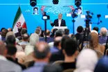 حصارکشی دور خود عقب‌ماندگی می‌آورد